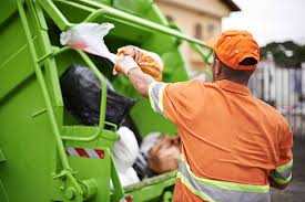 Best Commercial Junk Removal  in Decatur, MS